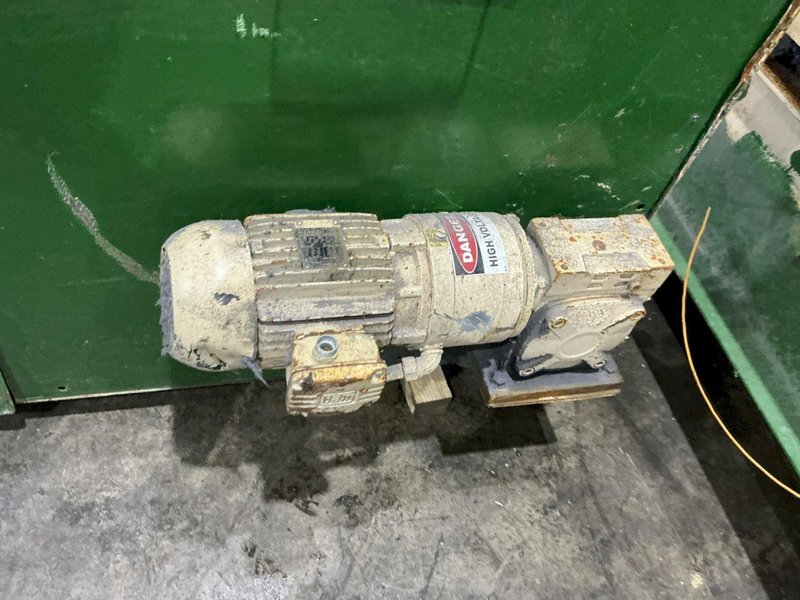 36" X 29" X 30 HP BALEMASTER MODEL #4030G-8 AUTO TIE HORIZONTAL BALER 2007: YOBRO #25000