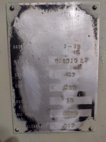 10' X 1/4" ACCURPRESS MODEL #825010 LP ACCURSHEAR HYDRAULIC SHEAR: YOBRO #24451