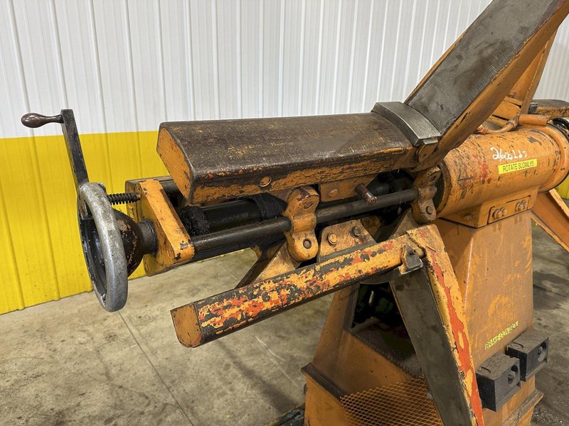 2500 LBS X 12&quot; COOPER WEYMOUTH DOUBLE END PULL-OFF COIL REEL UNCOILER: STOCK #22619