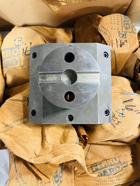 New, 45” Rohm Hydraulic Indexing Chuck with Hydraulic Power Unit