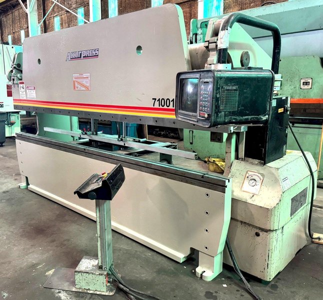 100 Ton Accurpress Hydraulic Press Brake 710012, 12&#039; O.A., 10&#039;6&quot; B.H., CNC Gauge