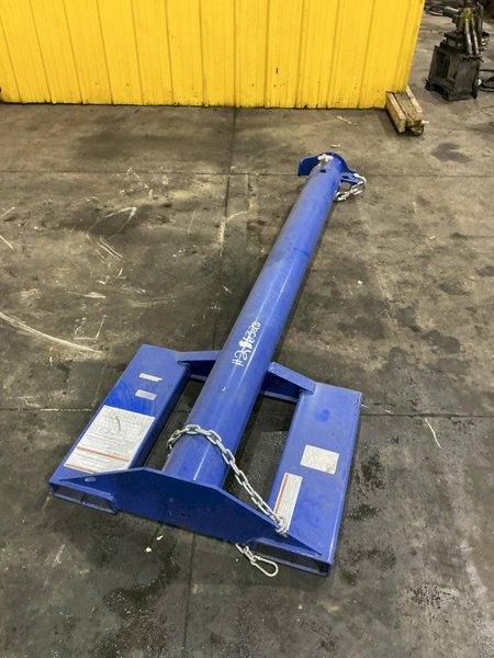 4000 LBS X 12' FORKLIFT BOOM ATTACHMENT: YOBRO #25812