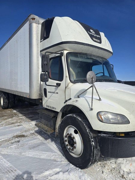 Freightliner M2 Straight Box Truck – Expeditor w/ Liftgate, 2015