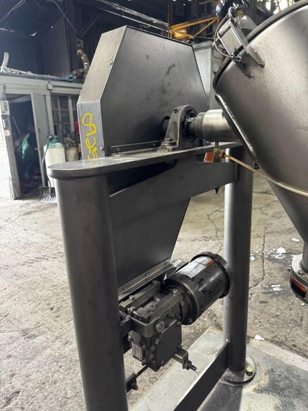 Patterson Kelley 1 cu ft S/S V-BLENDER