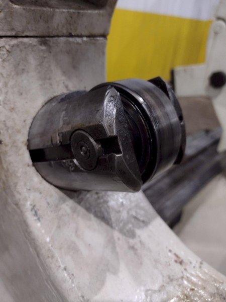 TOS MODEL #SUS-80 ENGINE LATHE : YOBRO 25404