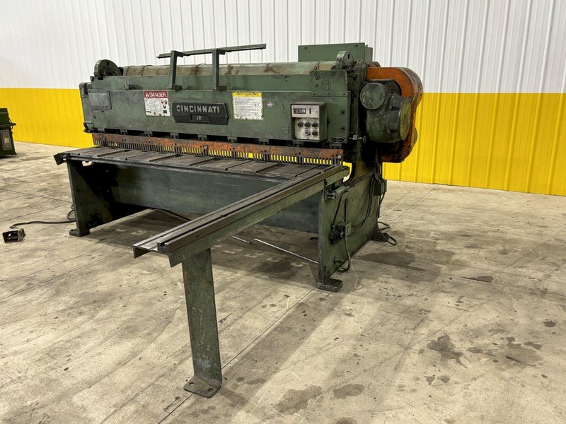 8&#039; X 10 GAUGE CINCINNATI MODEL #1008 MECHANICAL POWER SQUARING SHEAR: STOCK #21094