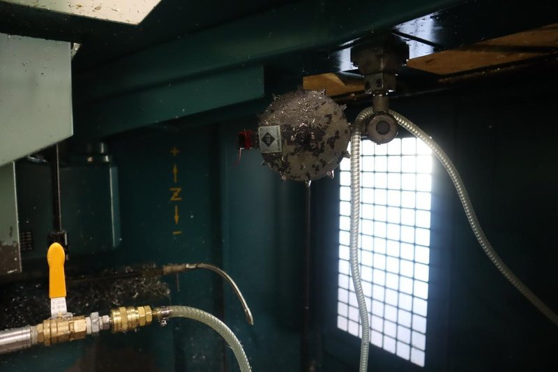 Matsuura MC-800VF CNC Vertical Machining Center, Yasnac i80 CNC, CT40, 8K RPM, 30 ATC - Auction Item