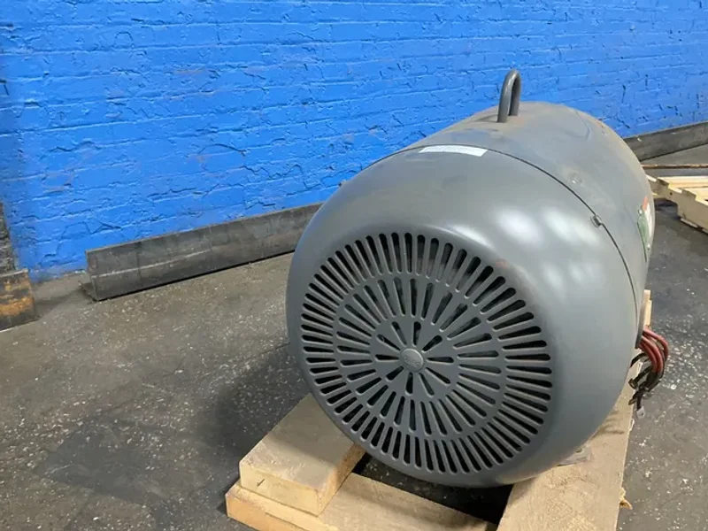 Lincoln Electric 100 Hp Motor