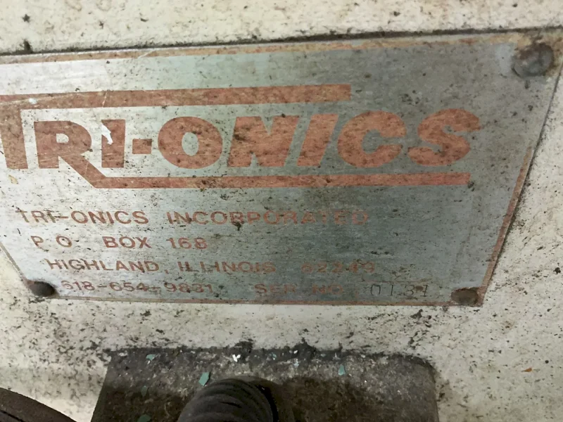 TRI-ONICS 49” X 9” VERTICAL MILL