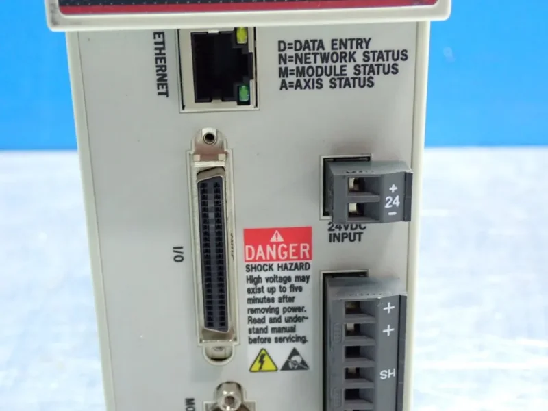 ALLEN BRADLEY 1.0KW, 2.0A OUTPUT, 2.7A INPUT KINETIX SINGLE-AXIS SERVO DRIVE  -  2097-V34PR3-LM