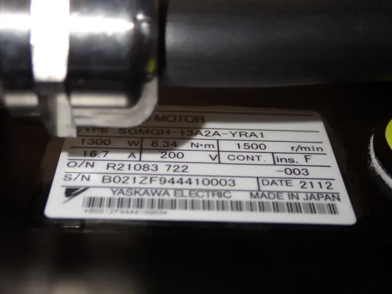 YASKAWA AC SERVO MOTOR  -  SGMGH-13A2A-YRA1