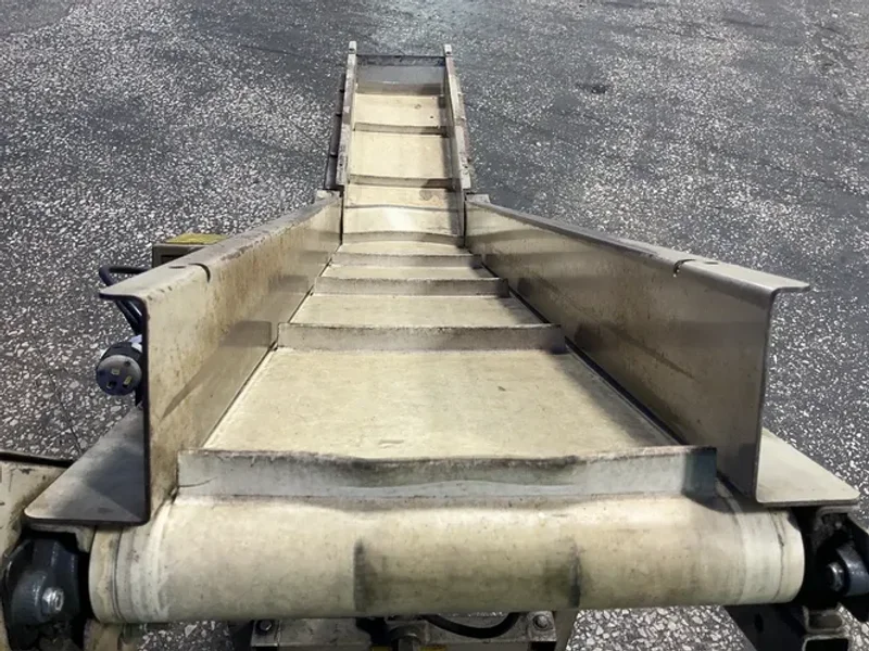 EMI CORP 10” CHIP CONVEYOR  -  TLK-12-3-4-20