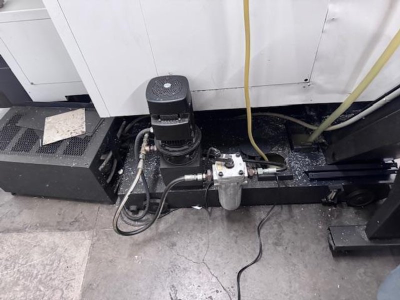 Mazak Nexus 510C VMC, 2006 – TSC, 12K RPM Spindle, Conveyor