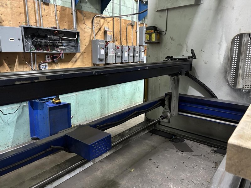 400 Ton x 13′ MVD Wysong CNC Press Brake, 2019 – 4 Axis Backgauge