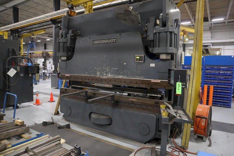 Cincinnati 350 FMII x 10 FT CNC Hydraulic Press Brake with Ram Tilt and Crowning