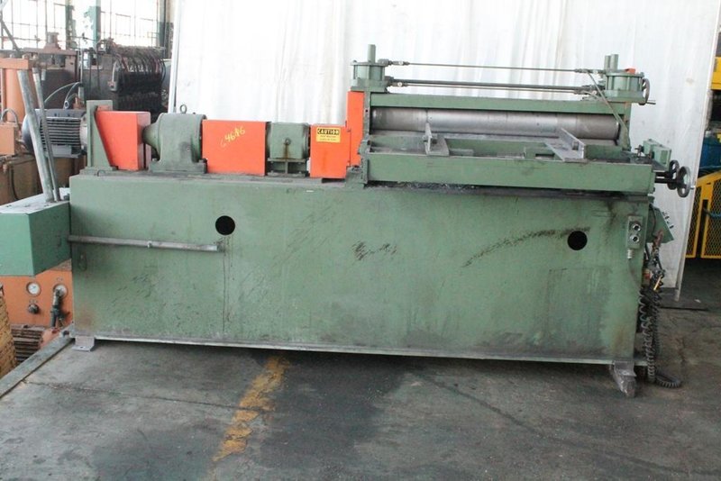 48&#039; X 16 GA BRADBURY 5-ROLL STRAIGHTENER WITH EDGE GUIDES: STOCK #64616