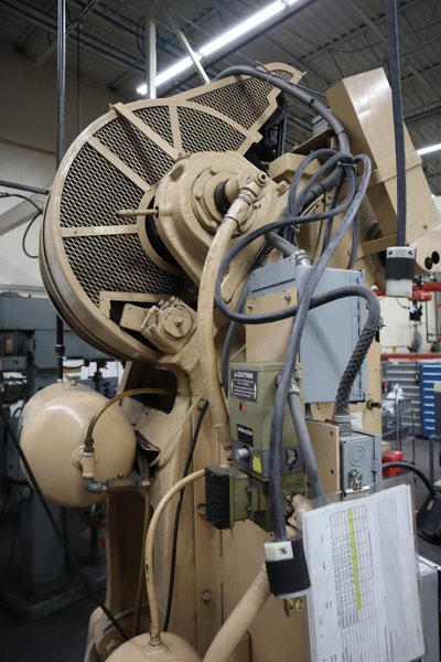 Bliss 21-1/2 OBI Punch Press, 60 Ton Back Geared, 3.75" Stroke, Air Clutch Brake