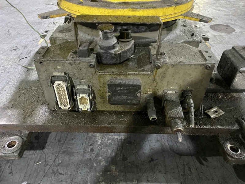 FANUC – R-2000iA/165F w/ R-J3iB Controls USED **Teach Pendant NOT INCLUDED