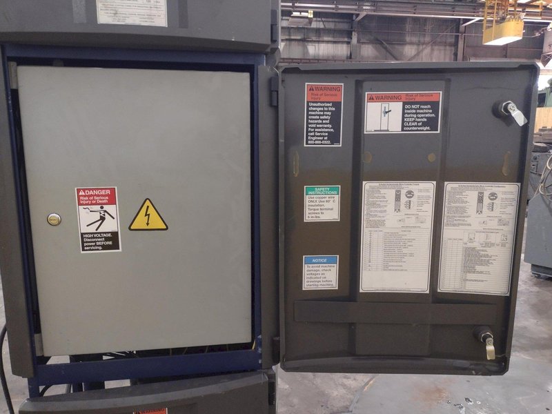 LANTECH MODEL #Q300 PALLET WRAPPER: YOBRO #25268