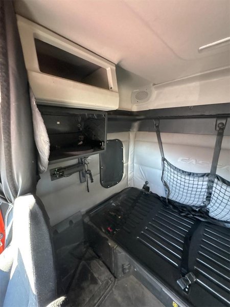 2020 Freightliner Cascadia 1FUJHHDV9LLLC1673