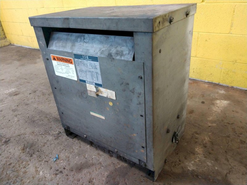 30 KVA GOULD 480-208Y/120 3 PHASE POWER TRANSFORMER: STOCK #13431