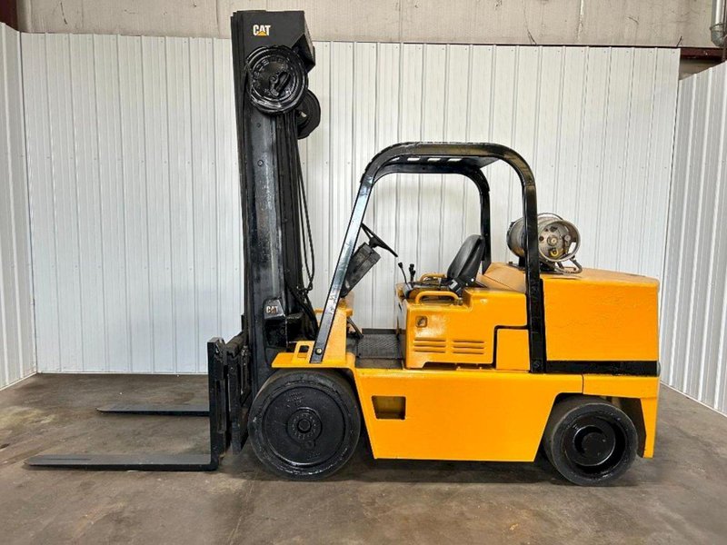 15,000 LBS CATERPILLAR MODEL #T150D LP GAS FORKLIFT: YOBRO #25876