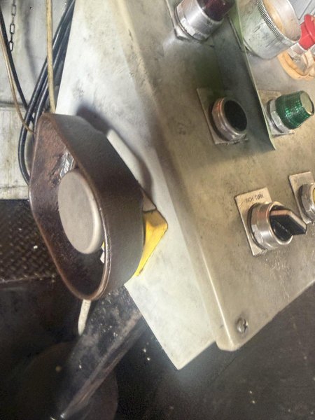 800 TON MINSTER E2-800-108-60 HEAVI-STAMPER STRAIGHT SIDE DOUBLE CRANK PRESS. STOCK #0430926