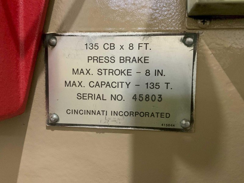 135-TON X 10' CINCINNATI HYDRAULIC PRESS BRAKE STROKE: STOCK #80580