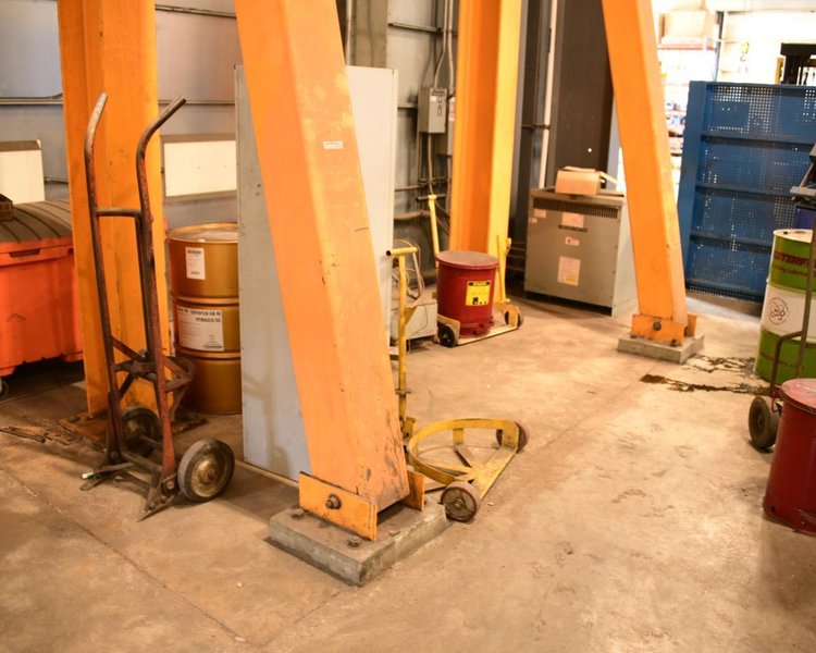 15' x 20' x 14' HIGH GLOBAL FINISHING SOLUTIONS DOWNDRAFT PAINT ROOM WITH 20 TON CRANE: YOBRO #25726