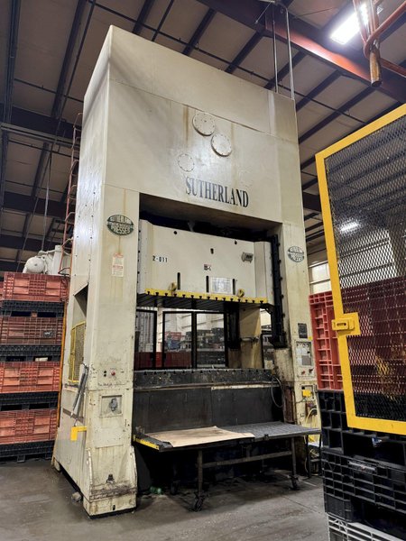 300 TON SUTHERLAND SP2-D-30096-48-16  STRAIGHT SIDE DOUBLE CRANK 5 PRESS TANDEM LINE. STOCK # 1225524