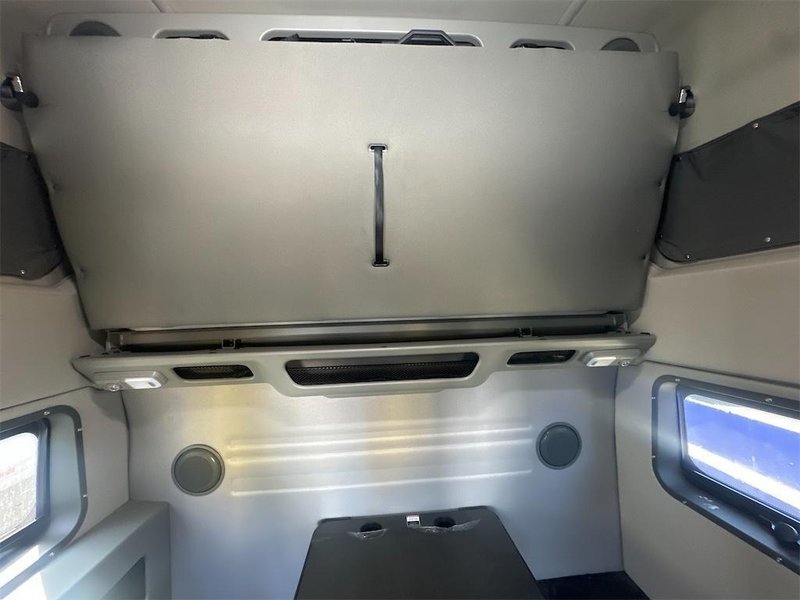 2023 Volvo VNL64T860 4V4NC9EJ5PN307510