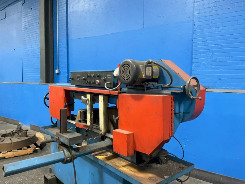 DOALL 20” HORIZONTAL BAND SAW   -  C-916A