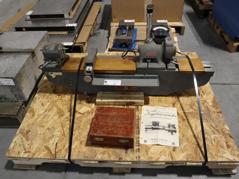 Pratt &amp; Whitney Measurement Machine, Electronic, Super-Micrometer- Auction Item