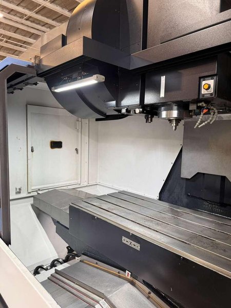 Doosan DNM-500II CNC Vertical Machining Center – TSC Mill