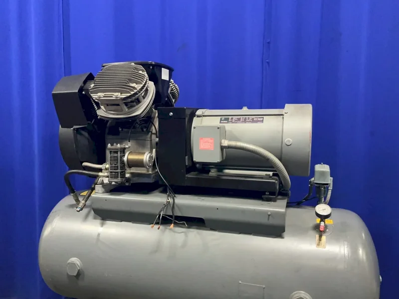 ATLAS COPCO 15 HP AIR COMPRESSOR   -  LE11 UV
