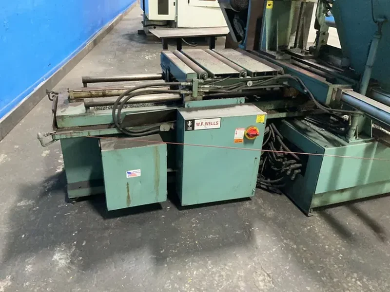 W.F. WELLS INC  HORIZONTAL BAND SAW   -  F-1620-A CNC