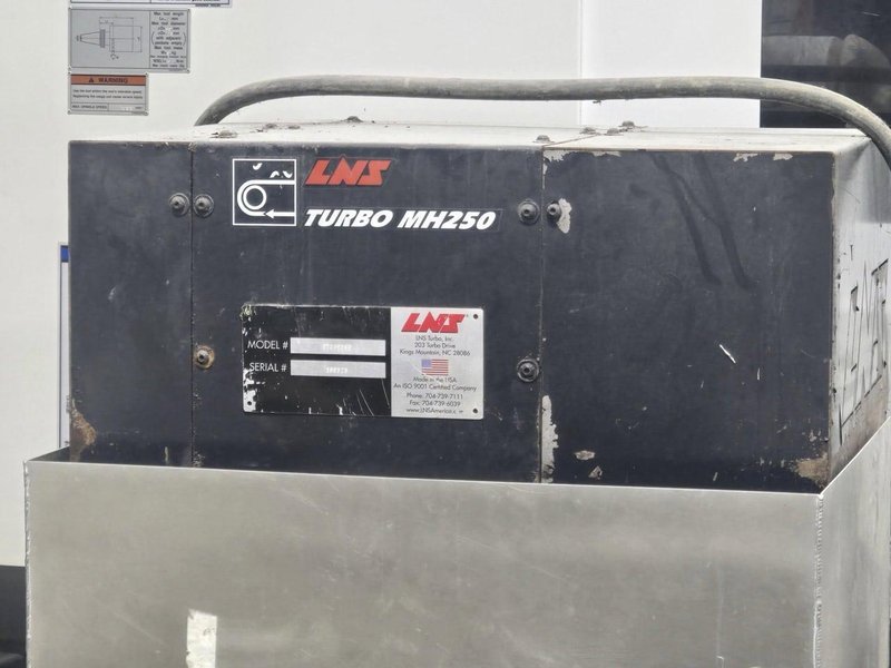 Mazak VCU 500A 5X UMC, 2014 – TSC, 5 Axis Trunnion Rotary, Probing