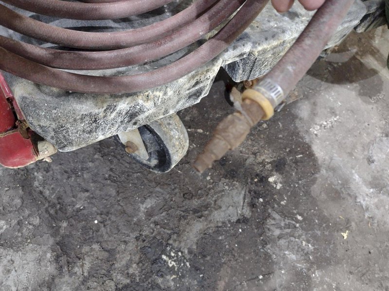 WATER PUMP ON CART: STOCK #20147