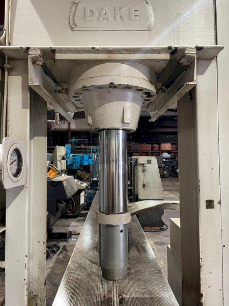 125 Ton Dake Straightening Press with Motorized Gantry