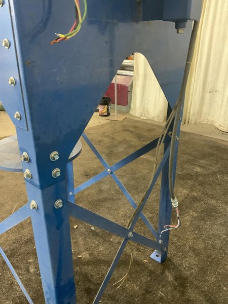 TORIT DOWNFLO DUST COLLECTOR MODEL DF 2DF4: STOCK #81070
