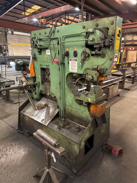 140 TON PEDDDINGHAUS MODEL #PEDDIMAX 110/140 HYDRAULIC IRONWORKER: STOCK #23285