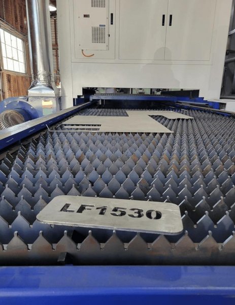 20,000 Watt Eagle LF-1530 Fiber IPG laser, 2025 – 5′ x 10′ Table, W/Shuttle Table