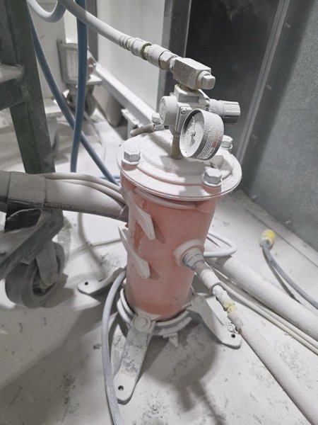 SpongeJet Sponge Media Blaster with Recycler 35E-CE and Fresh Air Hood, 2012