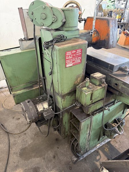 10" X 30" DOALL MODEL HL-1030 HYDRAULIC SURFACE GRINDER. STOCK # 1111525.