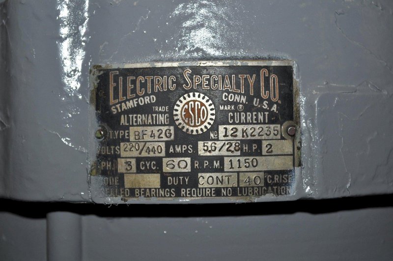 GRANT ORBITAL SPIN RIVETER MODEL 220