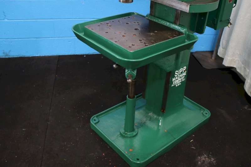 21&quot; CINCINNATI SINGLE SPINDLE DRILL: STOCK #74918