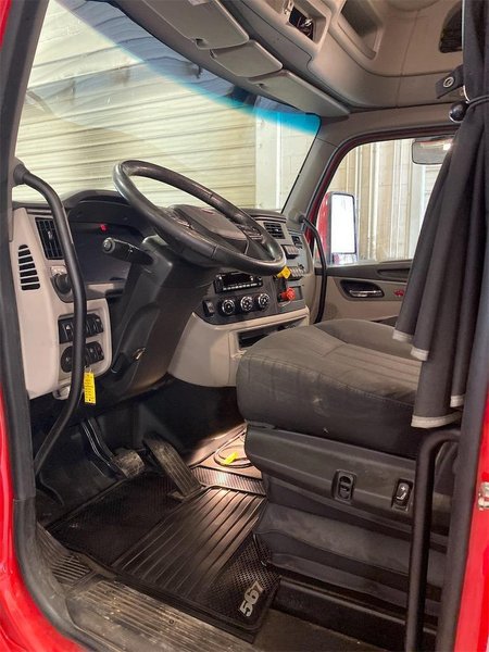 2024 Peterbilt 567 1XPCD49X8RD676676