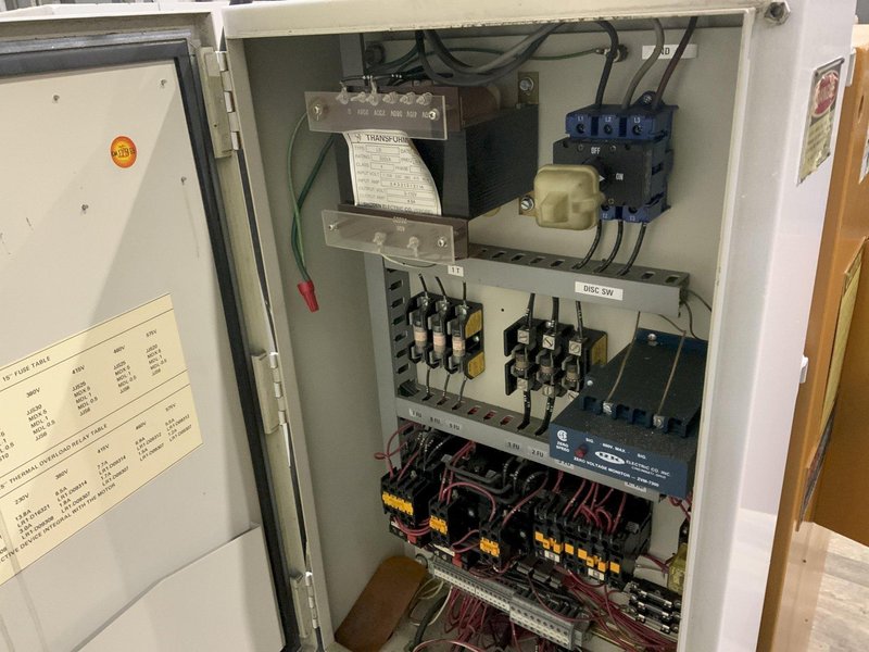 15"X 30" LEBLOND MAKINO SERVO ENGINE LATHE: STOCK #80597