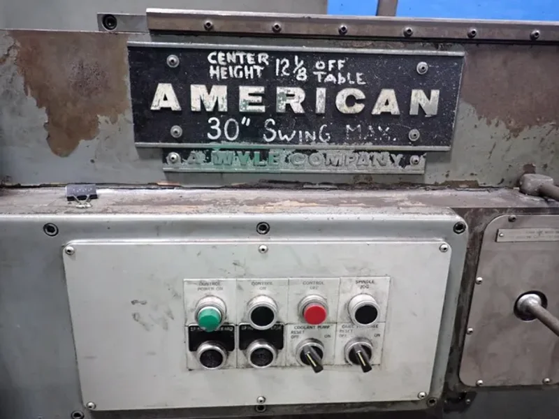 American / A Wyle Company  25" X 120" Lathe
