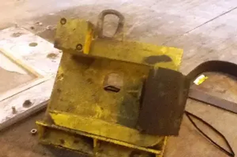 24" COIL "C" HOOK, STOCK# 12957J